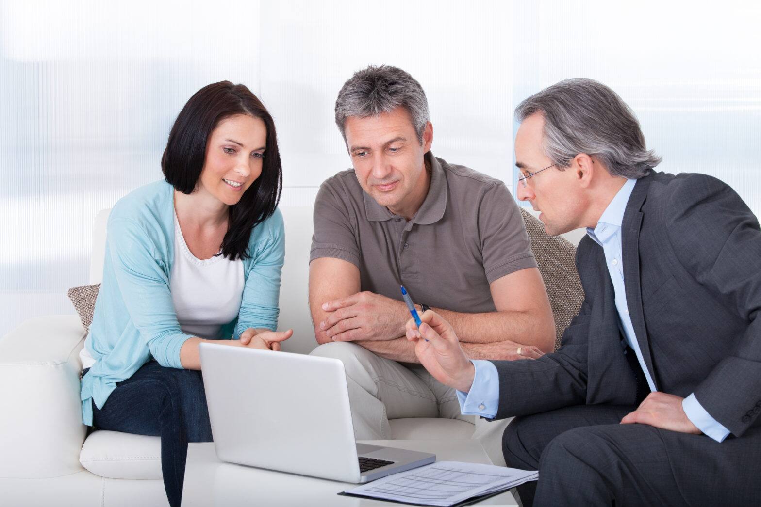 agent explaining couple things about personal loans