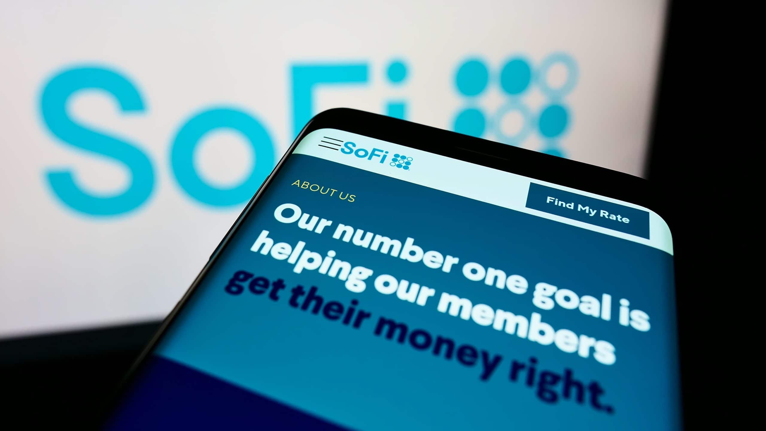 SoFi checking and savings account mobile app