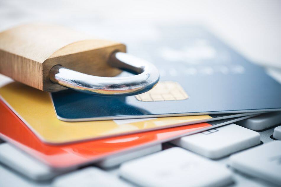 online-shopping-safer-with-disposable-credit-card-numbers